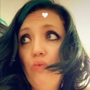 Meet your Posher, Aimee